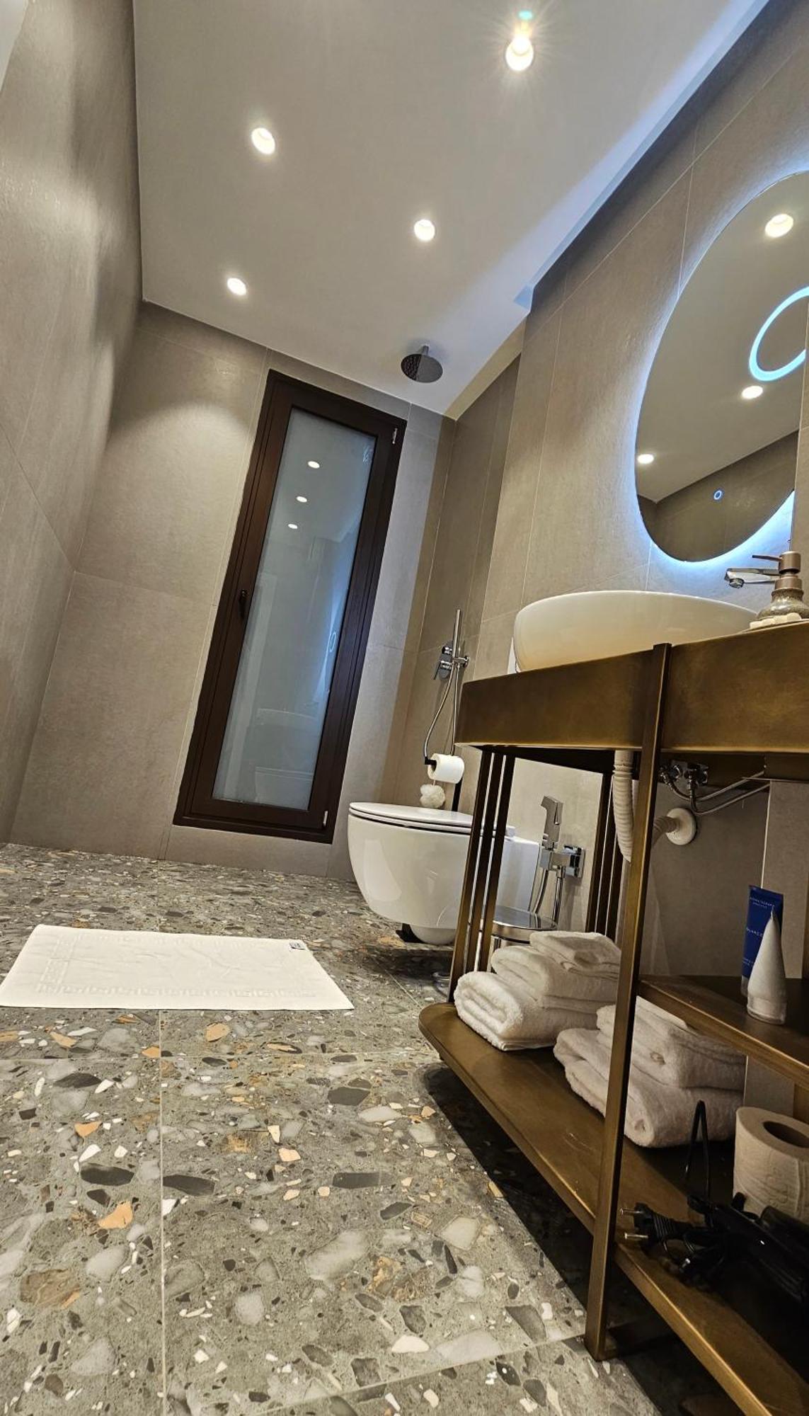 Center Apartment Easy_Luxury Tirana Exterior foto